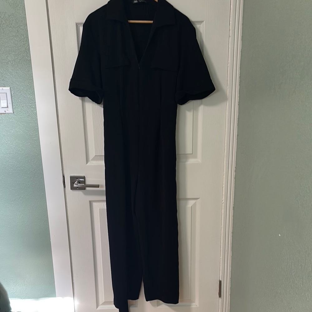 Zara Black Short Sleeve Notched Collar Romper
